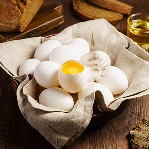 Яйцо куриное фермерское 10 шт, шпон