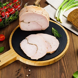 Буженина из индейки, запеченная в духовке